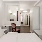 Lahovary Palace ホテル