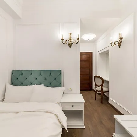 Hotel Lahovary Palace 4*