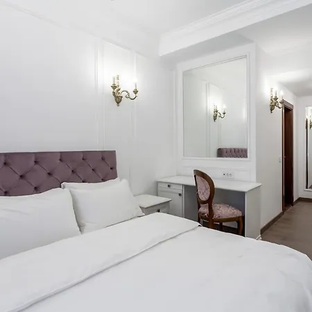 Lahovary Palace 3*