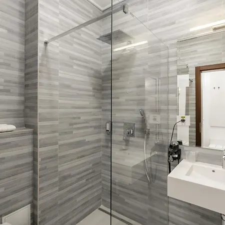 Hotel Lahovary Palace 4*